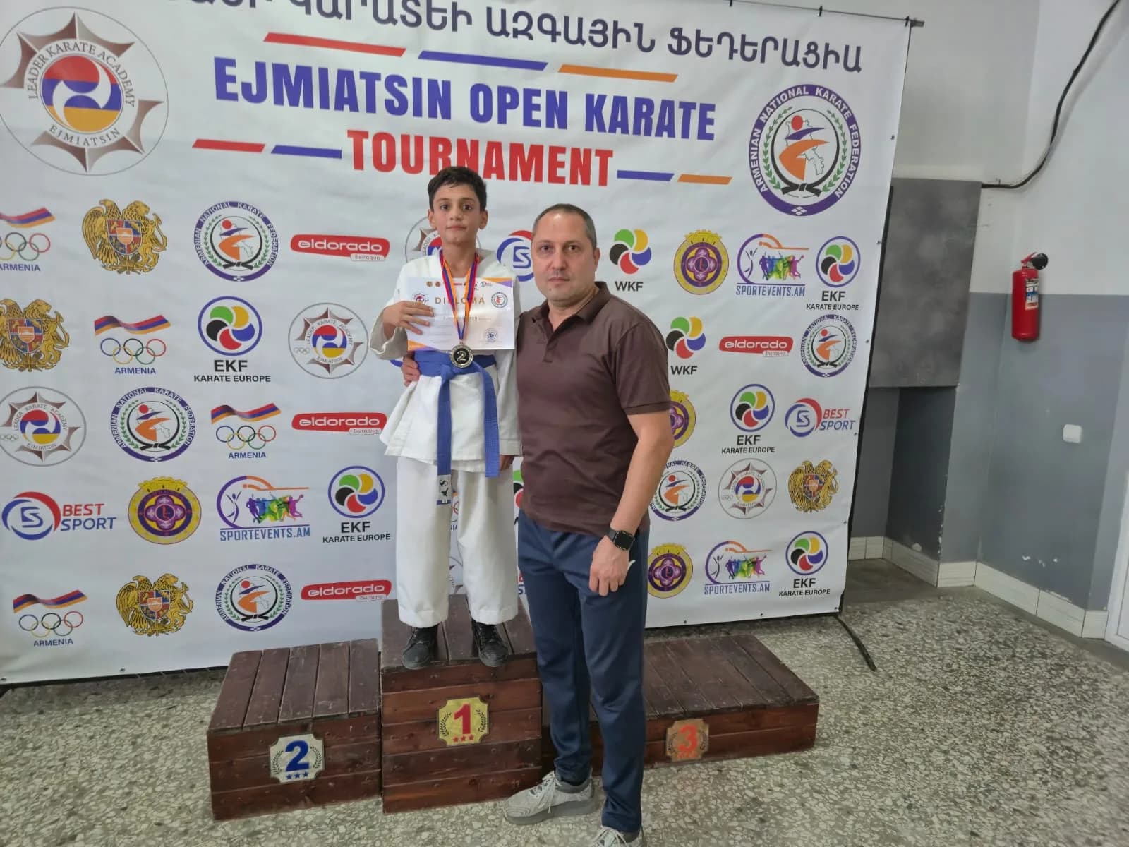 Լուսանկար