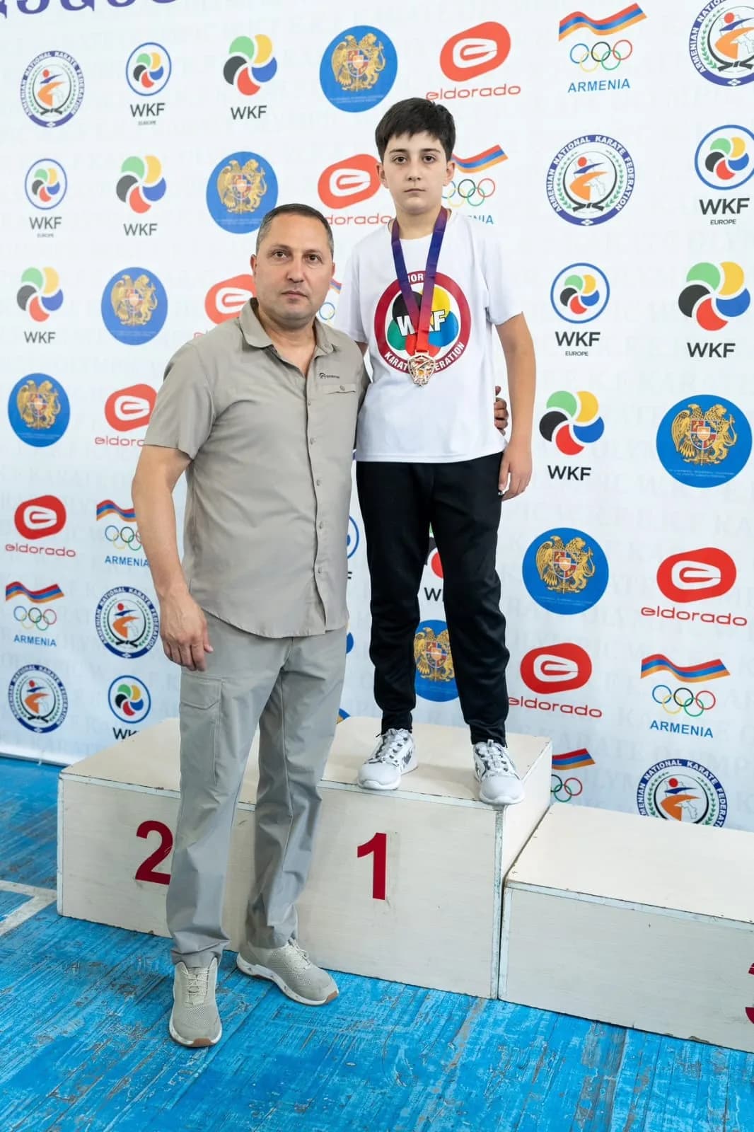 Լուսանկար